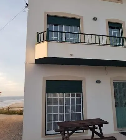 Lilly House - Agua De Madeiros - Paz E Natureza